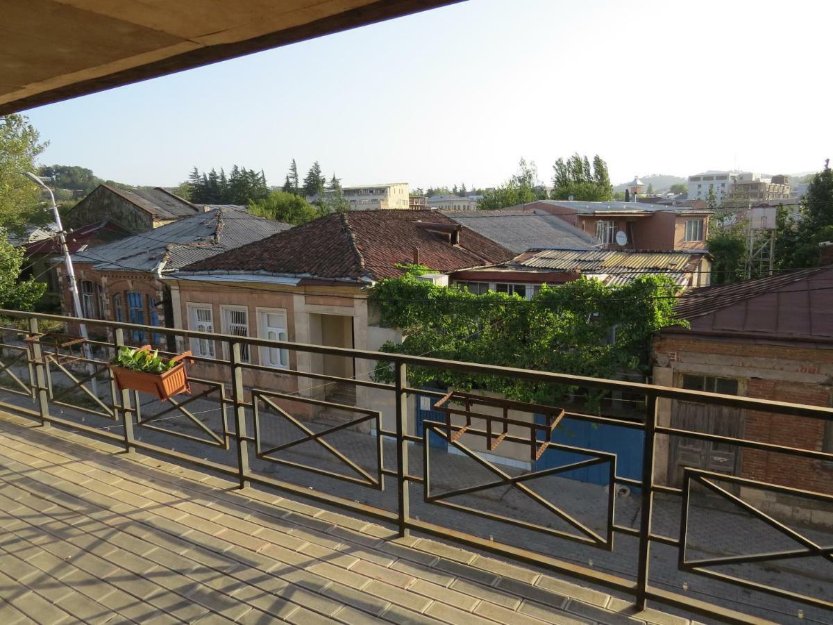 Kutaisi Center Guesthouse المظهر الخارجي الصورة